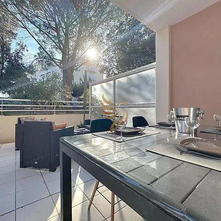 Bellahorizon T2-view Of Garden-terrace-park-wifi. Frejus