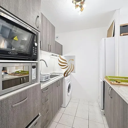 Apartment Bellahorizon T2-view Of Garden-terrace-park-wifi. Frejus