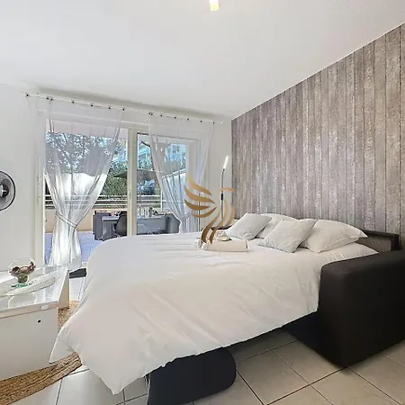 Apartment Bellahorizon T2-view Of Garden-terrace-park-wifi. Frejus